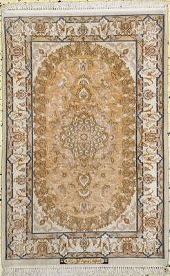 Image Isfahan fine#"silk ground#", Persia, end of 20th century, corkwool with and on silk, approx. 88 x 62 cm, approx. 1.0 million kn/sm,condition: 1-2. Rugs, Carpets & Flatweaves