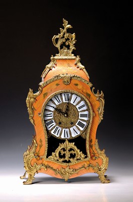 Image Table clock based on the old model, Italy, 20th century, with floral decoration and ornate brass applications, cast brass dial with enamel cartouches, massive Brass plate movement with lever escapement, marked: "S.B.S. Feintechnik", half-hour strike on 2 bells, sun pendulum, height approx. 57cm, condition of movement 2-3 (= good condition with minor flaws), housing 2