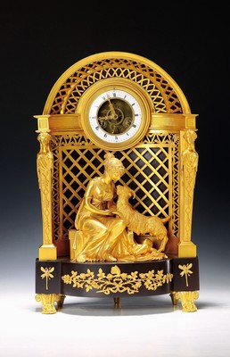 Image Große Pendule mit Mineralglasdom, Frankreich um 1810/20
